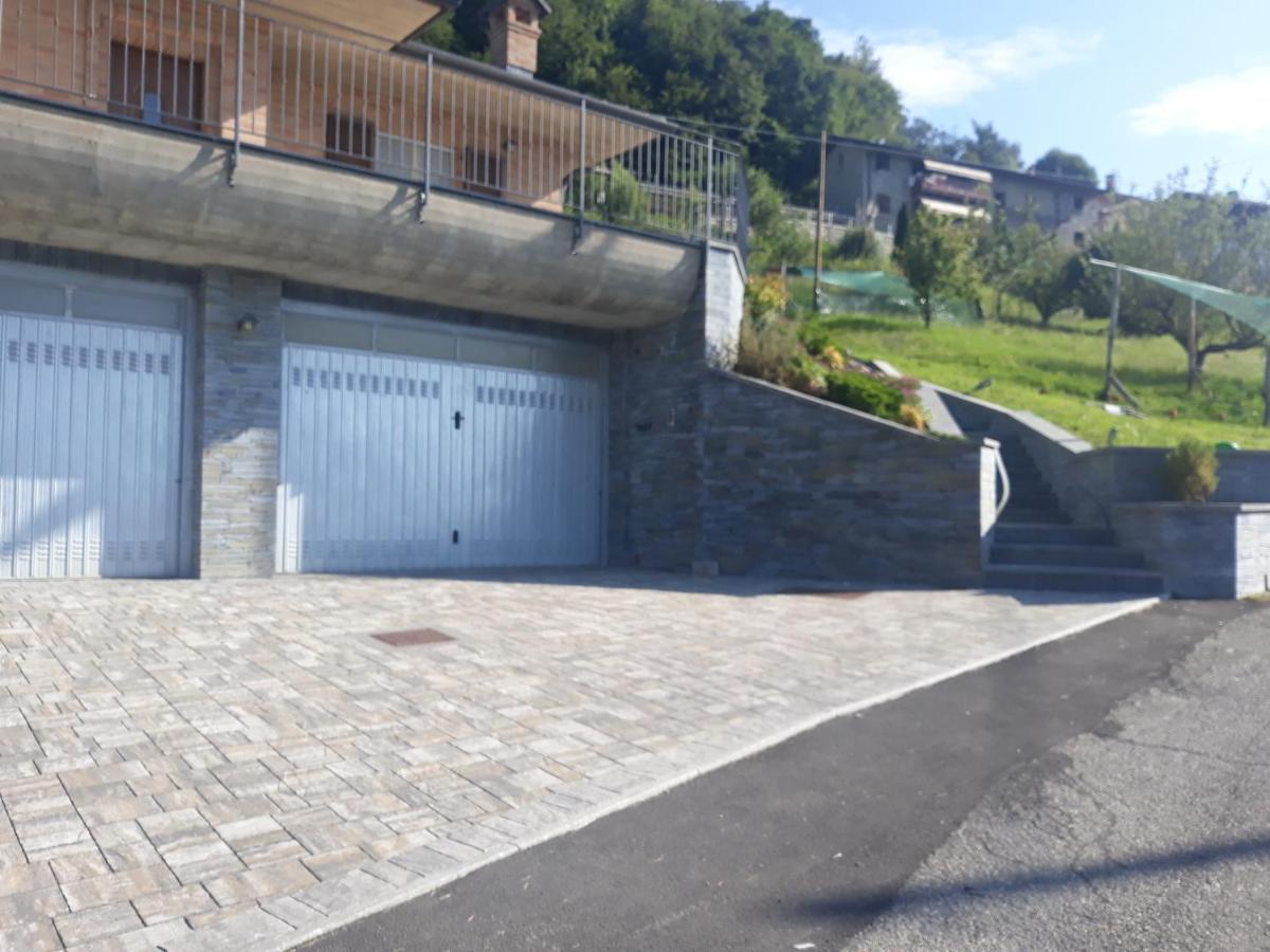 Casa "La Forcella" Villa Brembilla Bagian luar foto